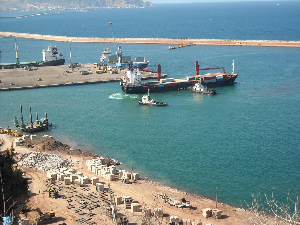 ORAN 2009 LE PORT.jpg